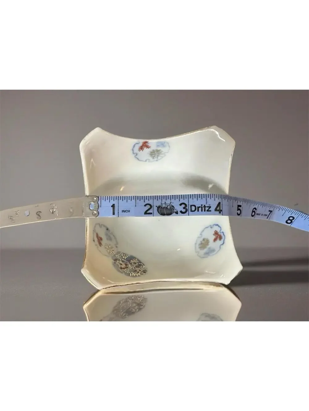 Vintage Japanese Imari Style Porcelain Dish